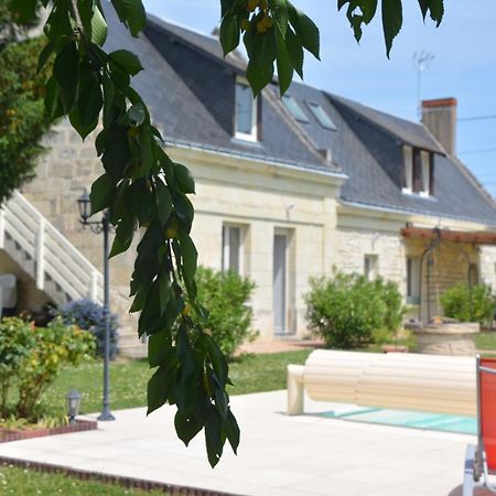 La Recre Bed & Breakfast Restigne Exterior photo
